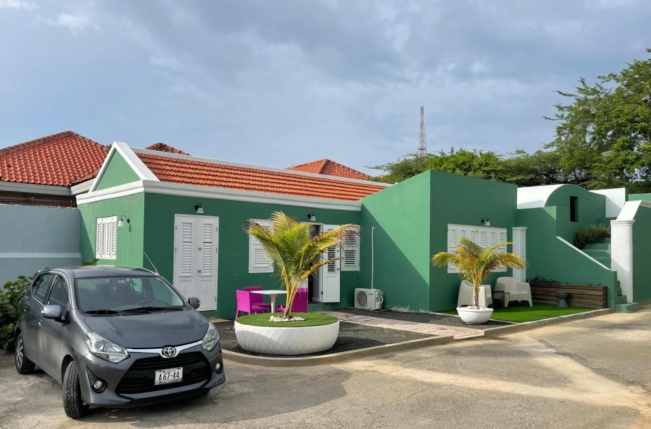 Deluxe Villa,1353571960:JPEG