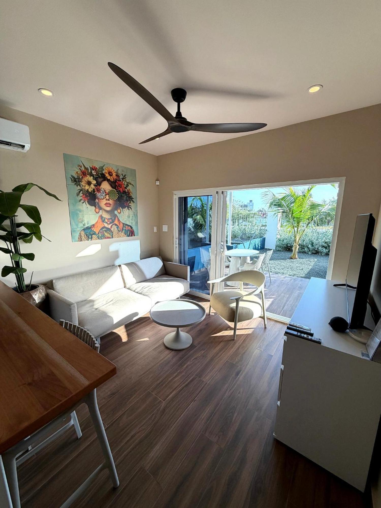 Deluxe Studio Apartment Harbour View,1758482686:JPEG